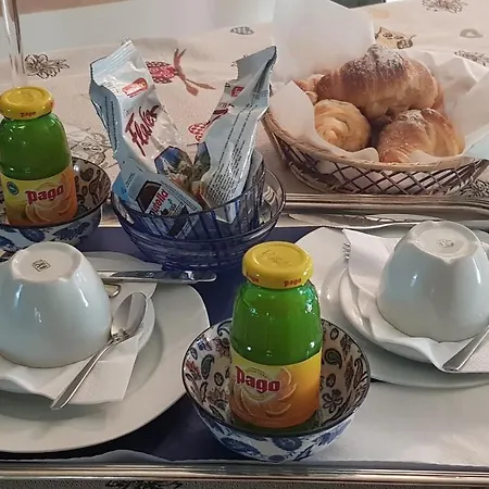 Bed & Breakfast A Casa Di Manu 2*