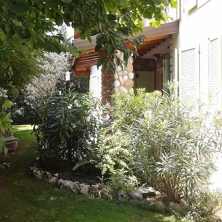 A Casa Di Manu 2*