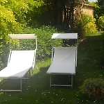 A Casa Di Manu Bed & Breakfast Desenzano del Garda