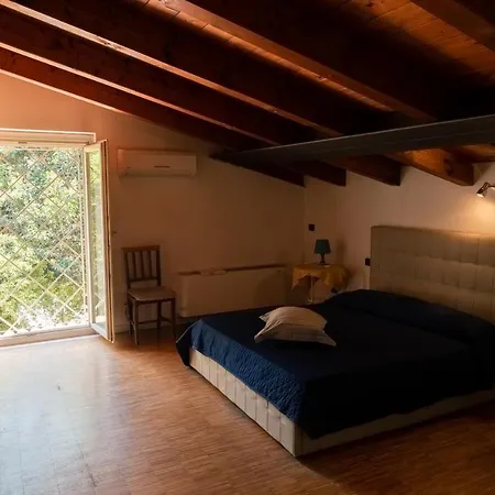 A Casa Di Manu Oda ve Kahvaltı 2*
