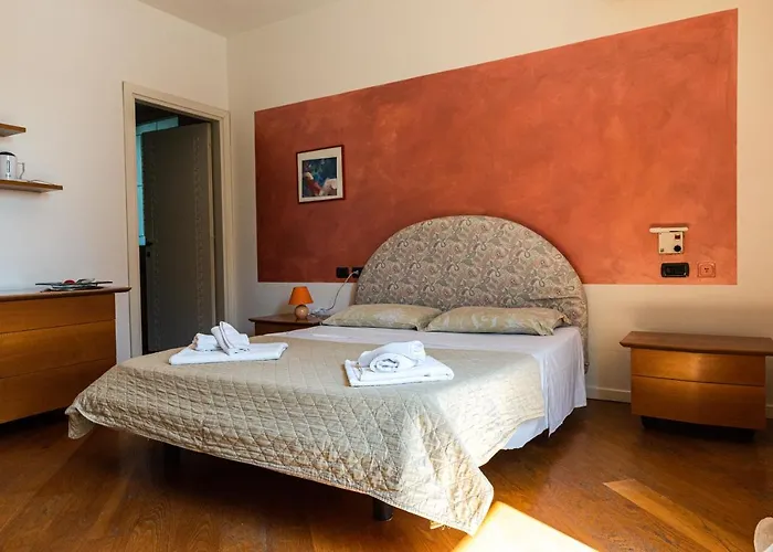 Bed & Breakfast A Casa Di Manu Desenzano del Garda